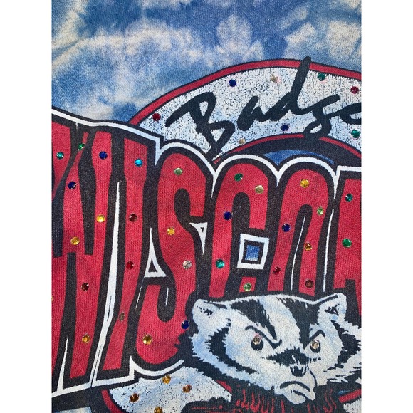 90’s BELLA DAHL BEDAZZLED COLLEGE LOGO WISCONSIN BADGERS SWEATSHIRT - Picture 2 of 9